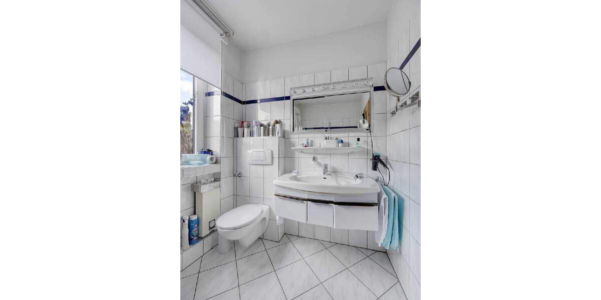 Doppelhaushälfte Ratingen Zentrum - 6 Zimmer, 189 m&sup2;, 618.400&euro; | Angebot:25563049