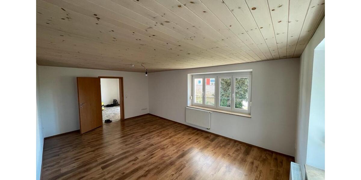 Etagenwohnung Pfarrkirchen - 2 Zimmer, 71 m&sup2;, 640&euro; | Angebot:26413645