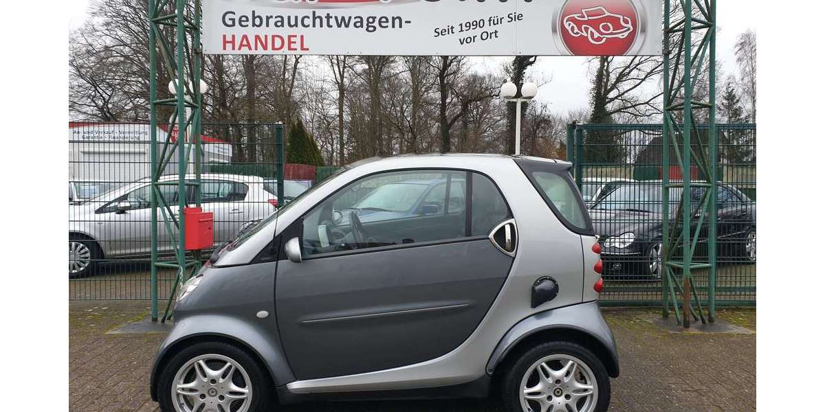 Smart forTwo 128.976 km 2.995 &euro; Ganderkesee 27777