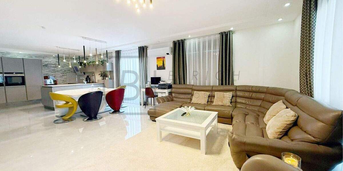 Mehrfamilienhaus, Wohnhaus Bobingen - 6 Zimmer, 193 m&sup2;, 1.260.000&euro; | Angebot:25691172