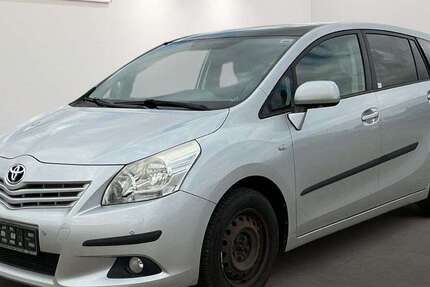 Toyota Verso 164.428 km 6.499 &euro; Sandersdorf-Brehna 06796