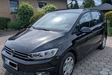 VW Touran 117.400 km 17.850 &euro; Porta Westfalica 32457