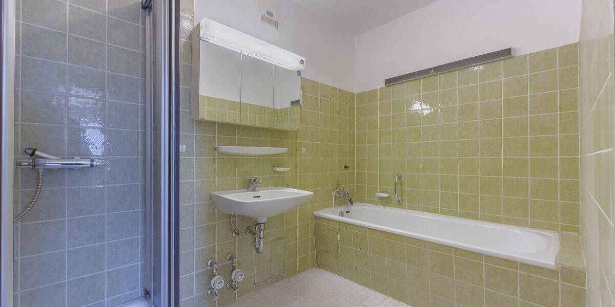 Etagenwohnung Villingen-Schwenningen Villingen - 3 Zimmer, 90 m&sup2;, 169.000&euro; | Angebot:26190011