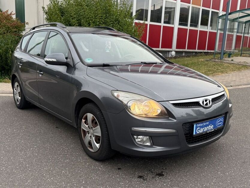 i30