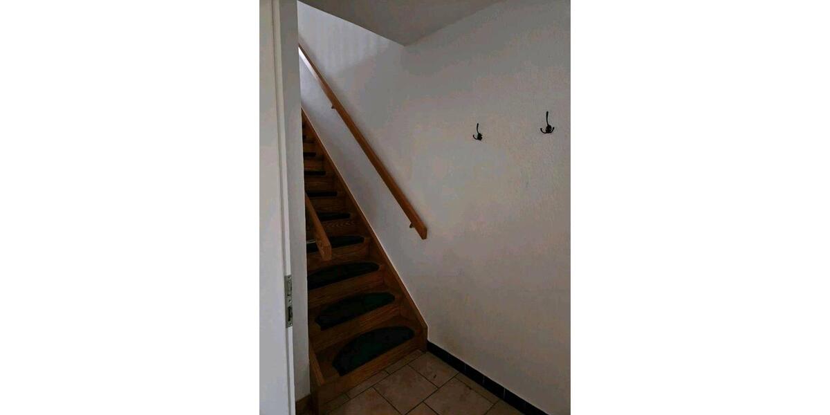 Dachgeschoßwohnung Süderlügum - 3 Zimmer, 65 m&sup2;, 900&euro; | Angebot:26379518