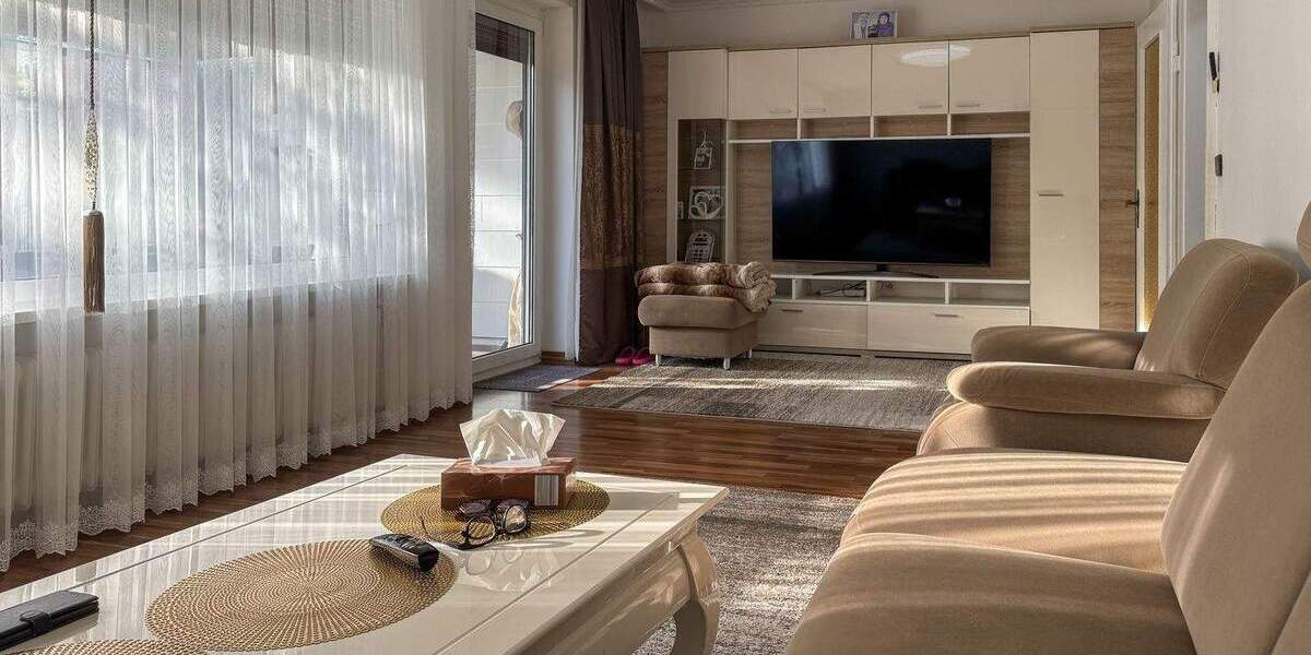 Reihenmittelhaus Burghausen - 4 Zimmer, 95 m&sup2;, 388.000&euro; | Angebot:25746486