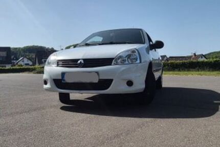 Renault Clio 214.000 km 1.300 &euro; Lennestadt 57368