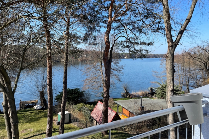 Urlaub von Zuhause - gepflegte Wohnung mit großem Gemeinschaftsgarten und Seezugang 3 zimmer