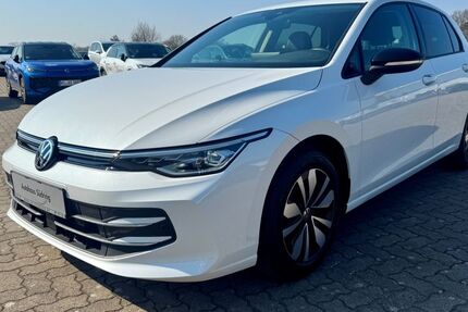 VW Golf 24.951 km 27.698 &euro; Nienburg 31582