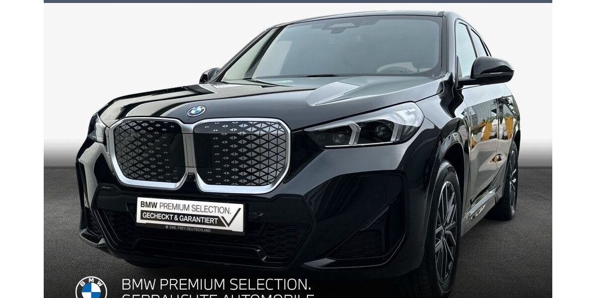 BMW iX1 12.066 km 51.990 &euro; Ettlingen 76275