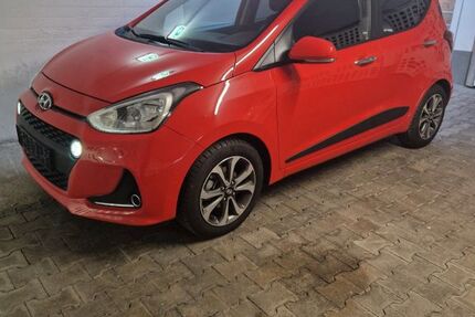 Hyundai i10 20.231 km 11.990 &euro; Böblingen 71032