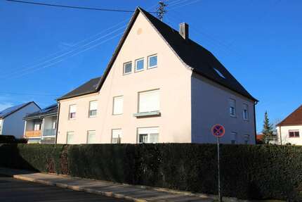 Haus zum Kaufen in Stadtbergen 1.400.000 € 311.42 m² 13.5 zimmer