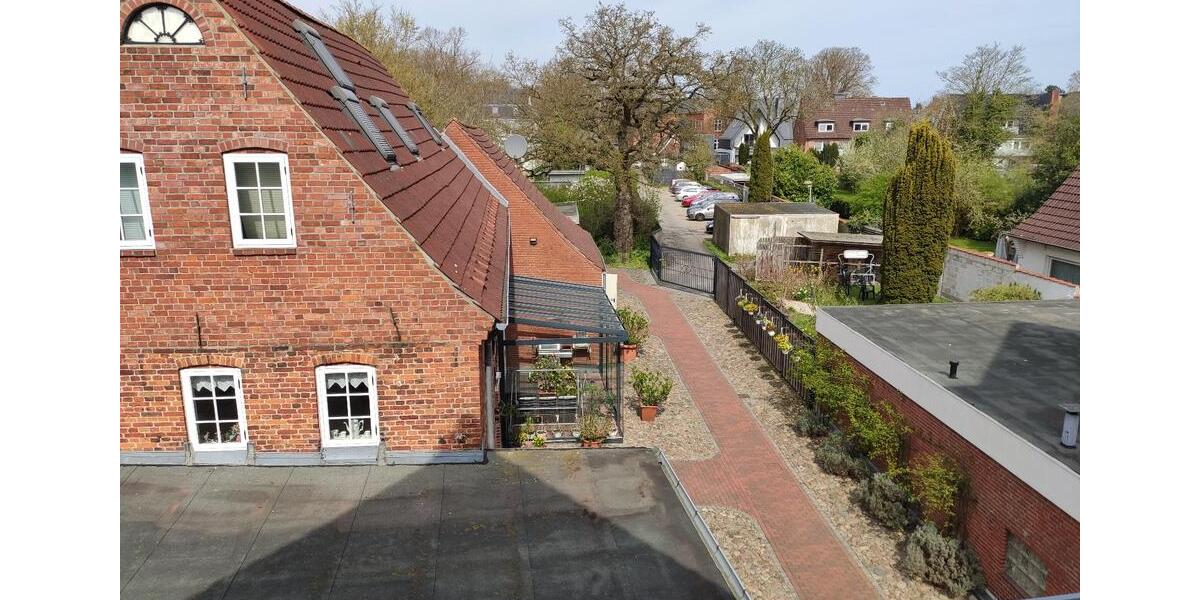 Dachgeschoßwohnung Husum - 3 Zimmer, 95 m&sup2;, 780&euro; | Angebot:26415327