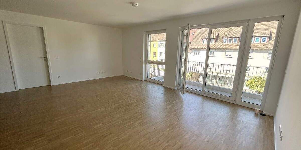 Etagenwohnung Stuttgart Untertürkheim - 3 Zimmer, 84 m&sup2;, 1.490&euro; | Angebot:23941553