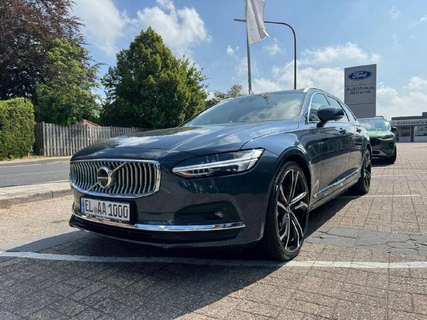 Volvo V90 3.000 km 59.950 € Papenburg 26871