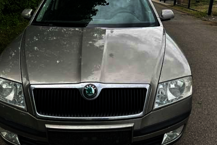 Skoda Octavia 409.272 km 900 &euro; Oberstadion 89613