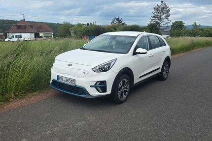 Kia Niro 89.500 km 14.999 &euro; Hünstetten 65510