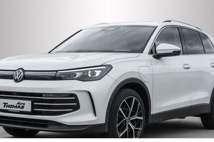 VW Tiguan 12.650 km 48.989 € Bonn 53227