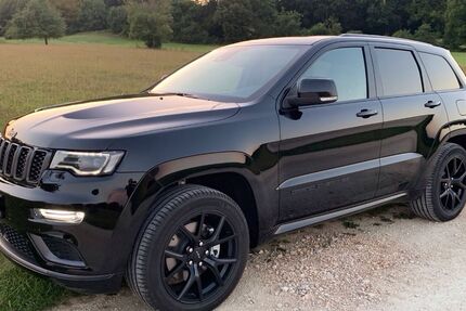 Jeep Grand Cherokee 77.000 km 28.990 &euro; Harburg 86655