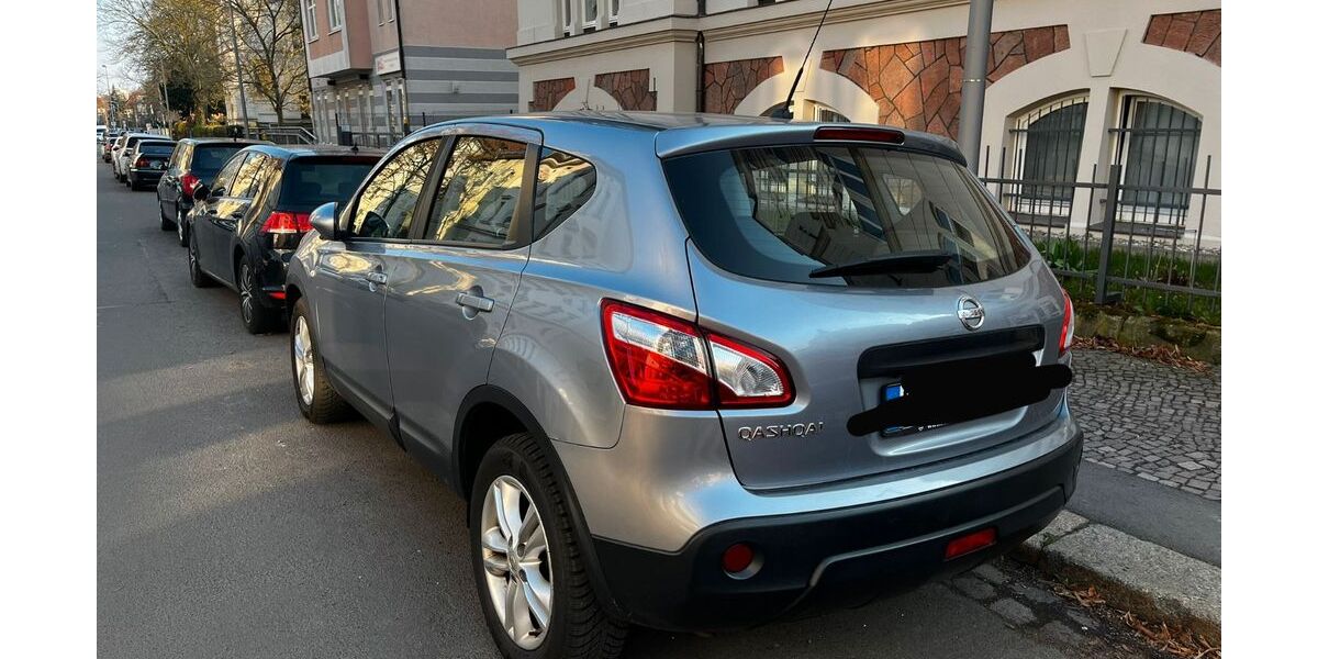Nissan Qashqai 205.000 km 3.900 &euro; Leipzig 04155