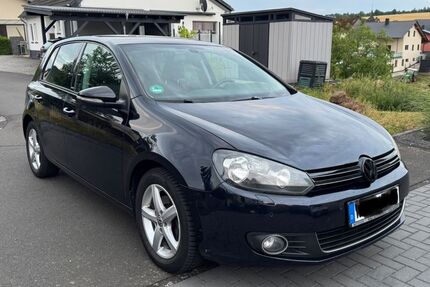VW Golf 162.000 km 5.990 € Hupperath 54518