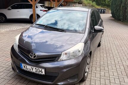 Toyota Yaris 96.300 km 4.900 &euro; Otterbach 67731