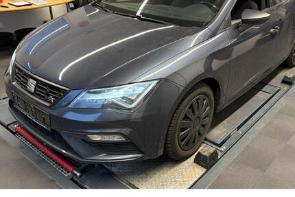 Seat Leon 82.500 km 16.890 &euro; Bensheim 64625
