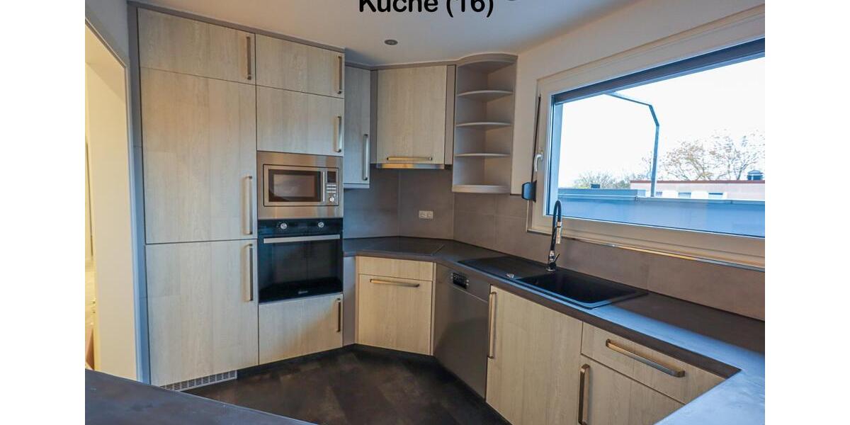 Dachgeschoßwohnung Essen Stadtbezirk IV - 5 Zimmer, 125 m&sup2;, 1.480&euro; | Angebot:24695130