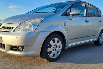 Toyota Corolla Verso 297.400 km 2.990 &euro; Schönefeld 12529