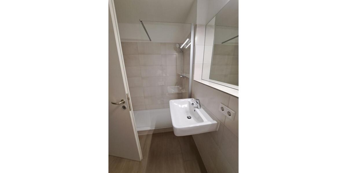 Erdgeschoßwohnung Schwerin Altstadt - 1 Zimmer, 43 m&sup2;, 510&euro; | Angebot:25547095