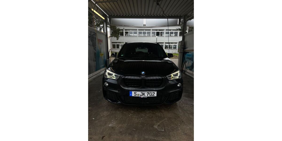 BMW X1 104.680 km 15.900 &euro; Stuttgart 70182
