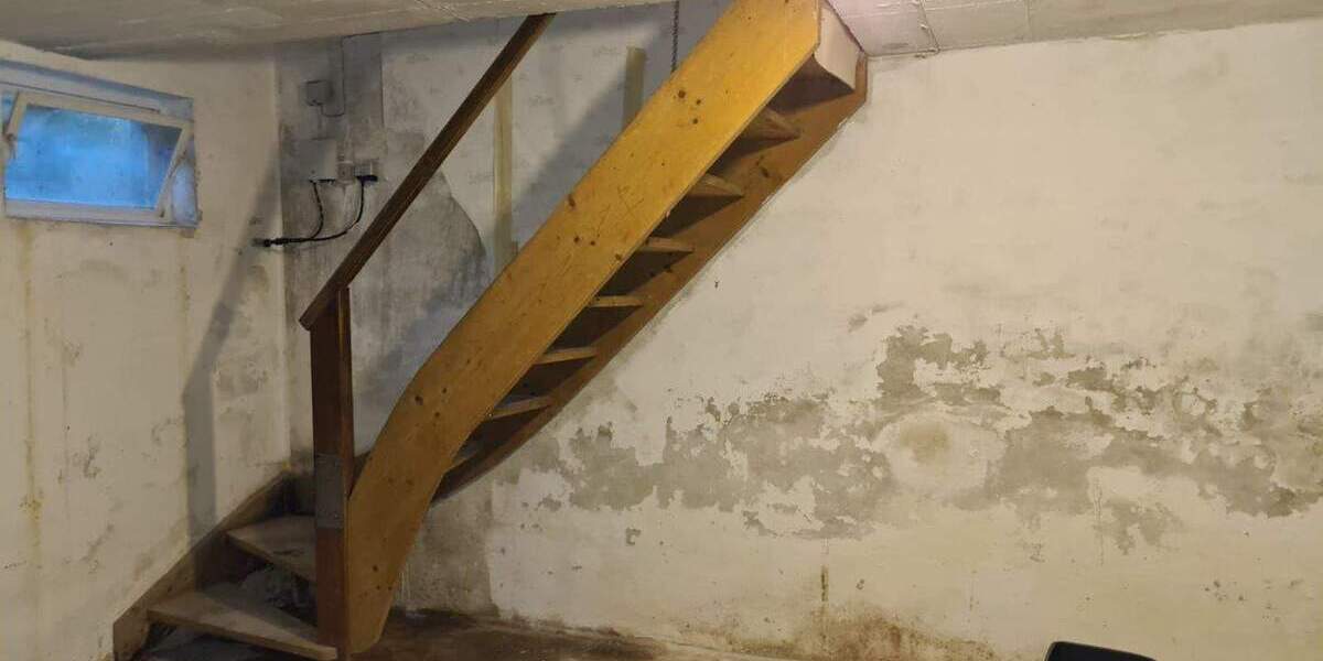 Mehrfamilienhaus, Wohnhaus Bockhorn - 6 Zimmer, 135 m&sup2;, 139.000&euro; | Angebot:23958551