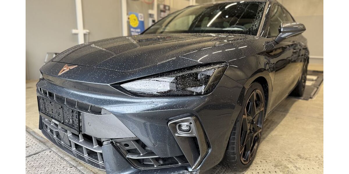 Cupra Leon 22.500 km 36.900 &euro; Memmingen 87700