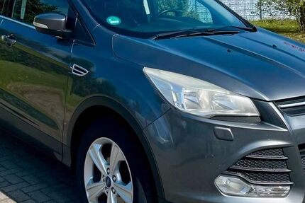 Ford Kuga 171.500 km 6.800 &euro; Seegebiet Mansfelder Land 06317