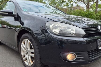 VW Golf 141.269 km 3.350 &euro; Siegen 57078