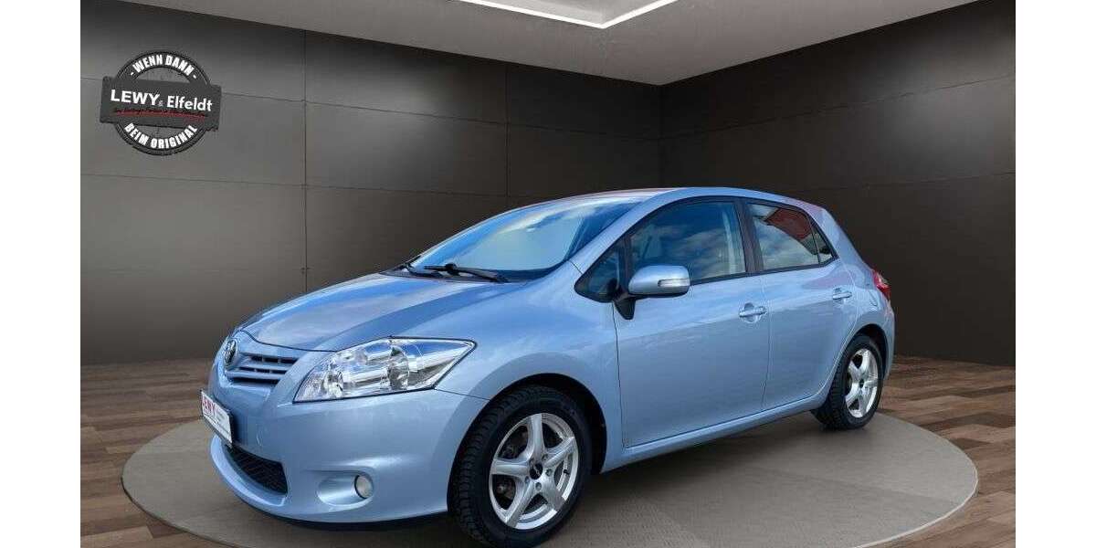 Toyota Auris 76.550 km 7.980 &euro; Elsterwerda 04910