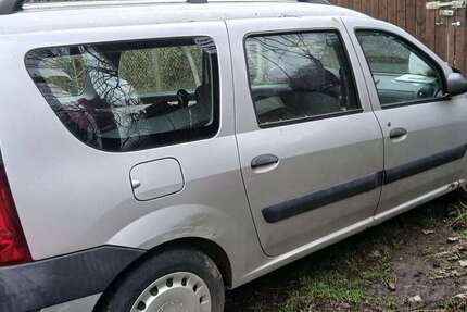 Dacia Logan 200.000 km 850 &euro; Köln 51105