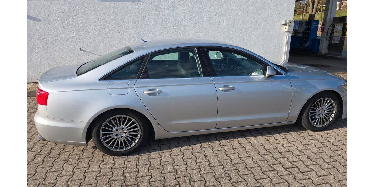 Audi A6 170.000 km 13.200 &euro; Eibenstock 08309