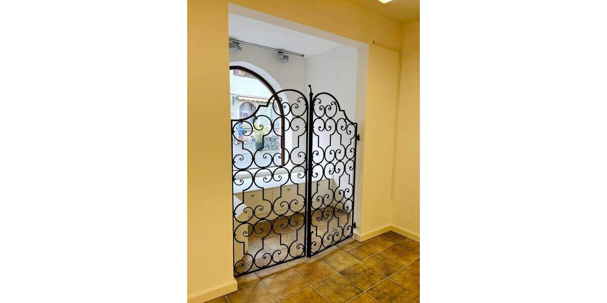 Mehrfamilienhaus, Wohnhaus Rothenburg - 5 Zimmer, 211 m&sup2;, 800.000&euro; | Angebot:25679000