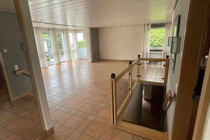 Haus zum Mieten in Wetzlar 1.950 € 190 m² 5 zimmer