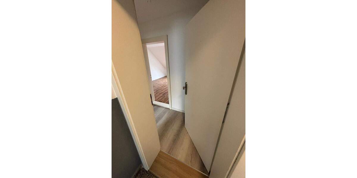 Etagenwohnung Kiel Gaarden-Ost - 2 Zimmer, 58 m&sup2;, 675&euro; | Angebot:25630504