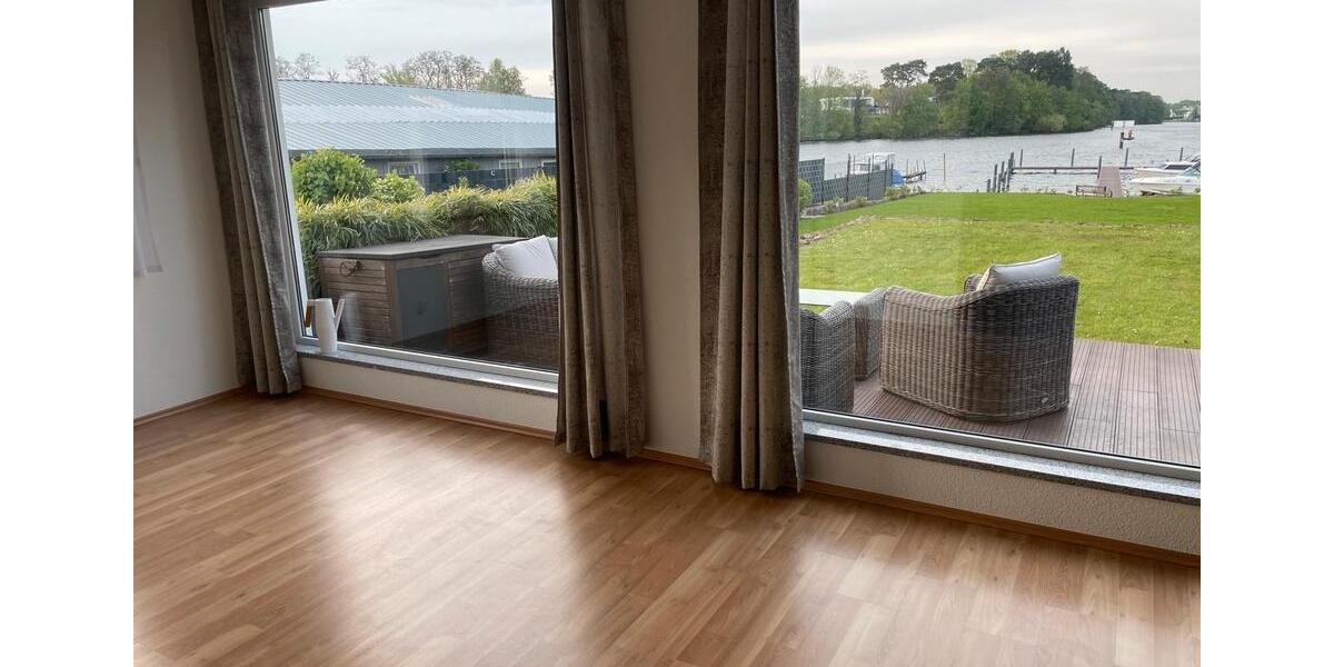 Bungalow Erkner - 2 Zimmer, 72 m&sup2;, 1.599&euro; | Angebot:25766732