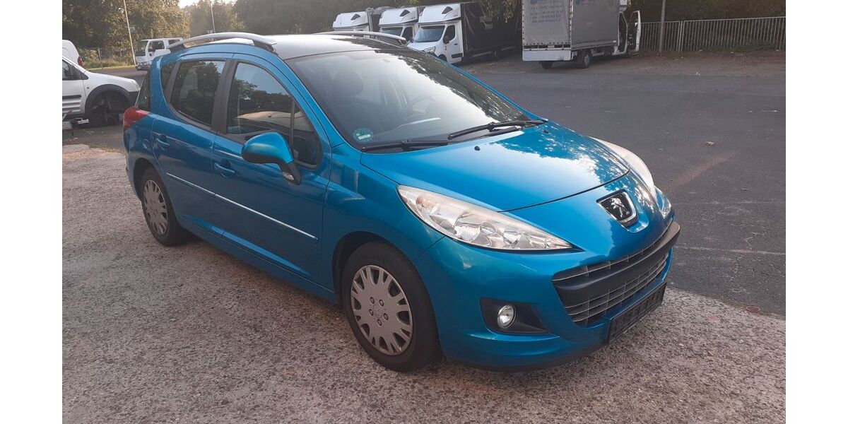 Peugeot 207 187.000 km 1.350 &euro; Elmpt 41372