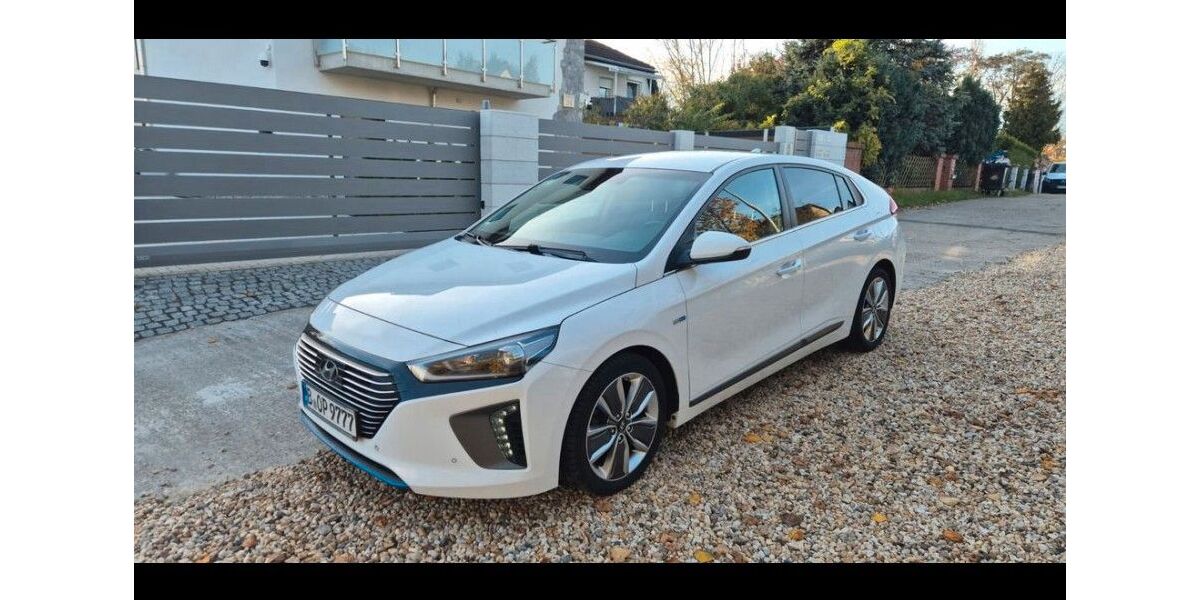 Hyundai IONIQ 70.000 km 12.800 &euro; Berlin 10555