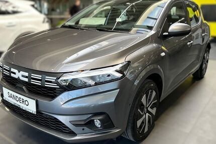 Dacia Sandero 1.493 km 18.070 &euro; Döbeln 04720