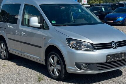 VW Caddy 144.000 km 9.490 &euro; Gundelsheim 74831
