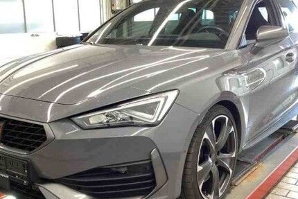 Cupra Leon 31.300 km 30.980 € Balingen 72336