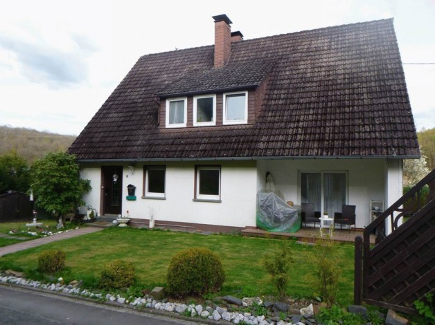 Zweifamilienhaus mit ELW in Wilnsdorf - Einfamilienhaus Wilnsdorf | Angebot:26496243