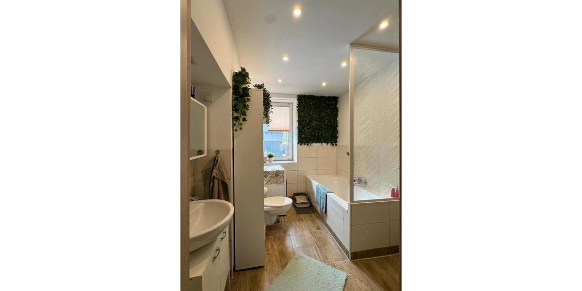 Erdgeschoßwohnung Lauter-Bernsbach Bernsbach - 2 Zimmer, 53 m&sup2;, 280&euro; | Angebot:24841466