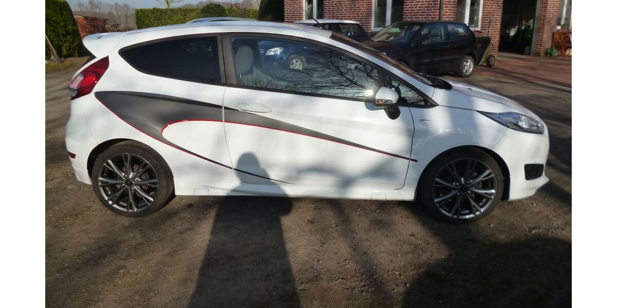 Ford Fiesta 97.656 km 7.689 &euro; Lastrup 49688